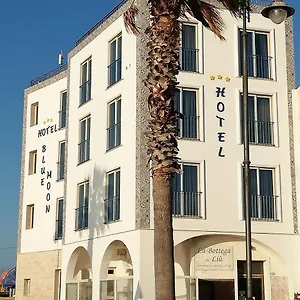 3* Hotel Blue Moon